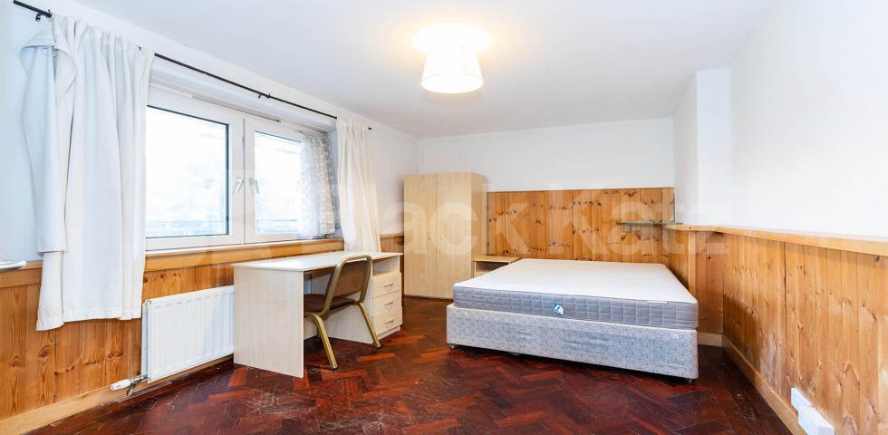 			3 Bedroom, 1 bath, 1 reception Flat			 Bayham Street, Camden / Kings Cross